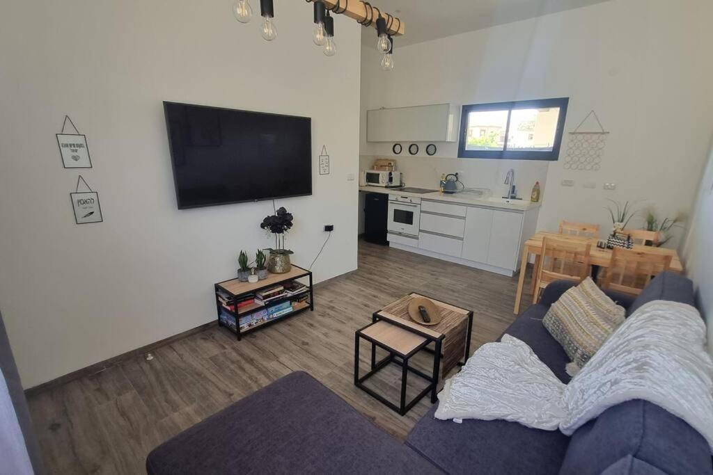 Apartament יחידת אירוח קסומה למרגלות הגלבוע Sede Terumot Zewnętrze zdjęcie